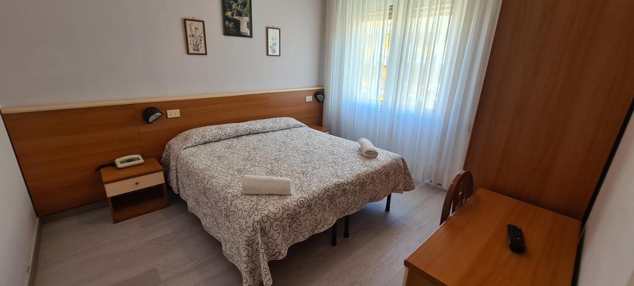 Hotel Colibri Finale Ligure Exteriér fotografie
