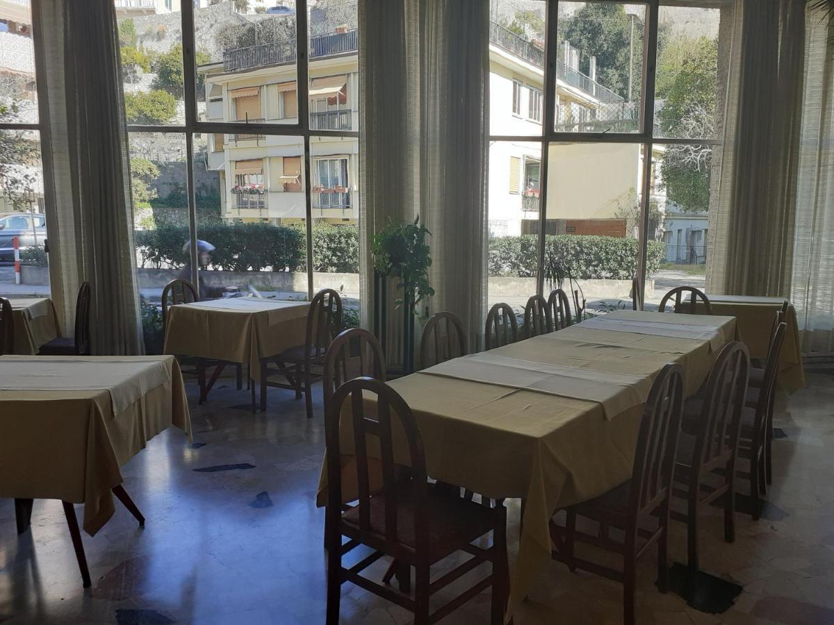 Hotel Colibri Finale Ligure Exteriér fotografie